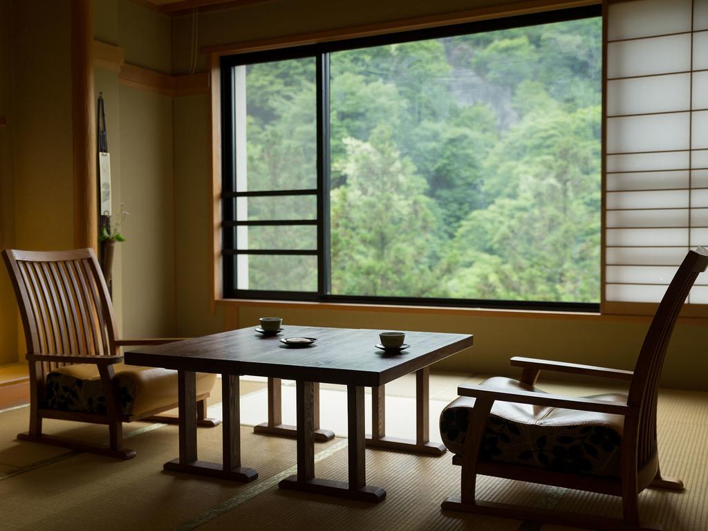 Kanouya Hotel Shibukawa Buitenkant foto