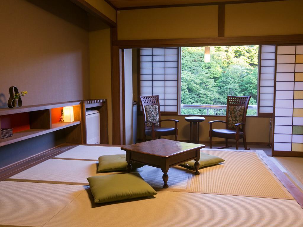 Kanouya Hotel Shibukawa Buitenkant foto